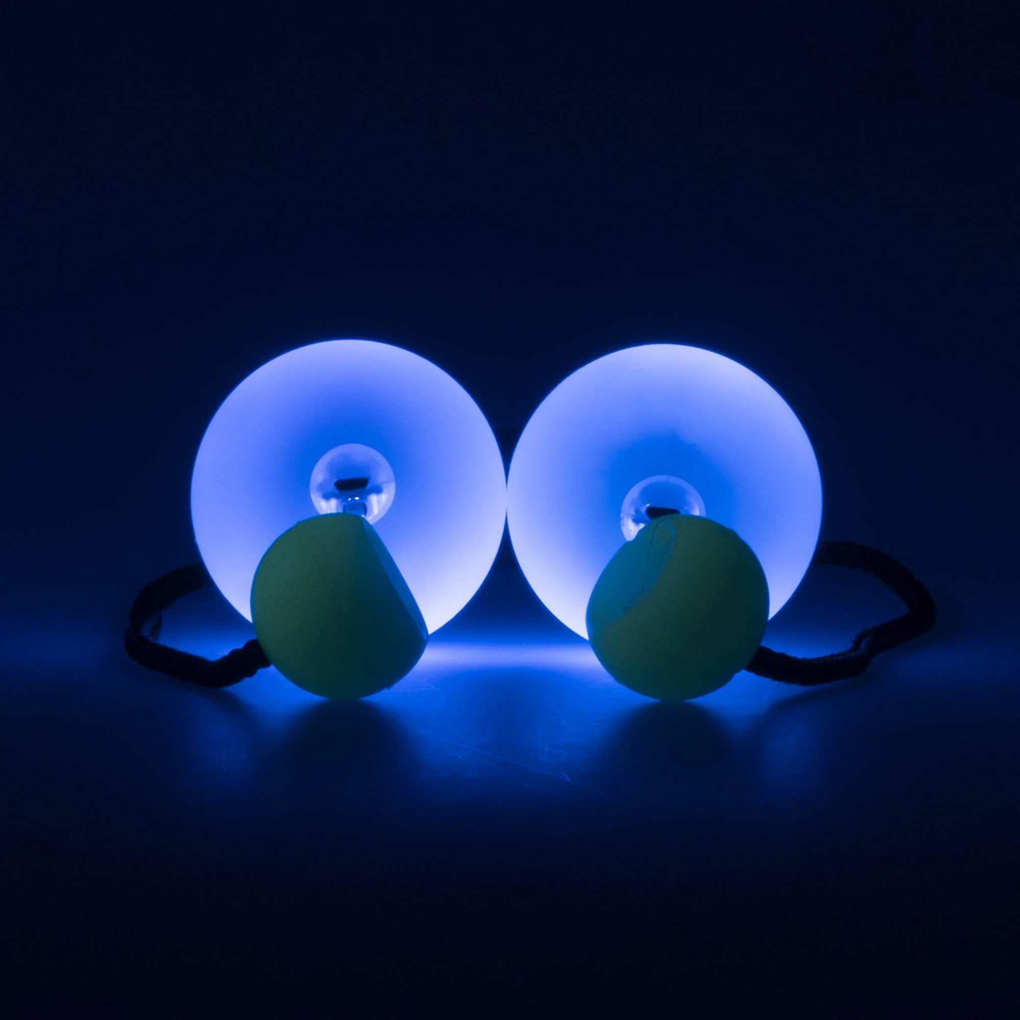 Echo Orbit : Flight - 20 function LED poi - Image 10