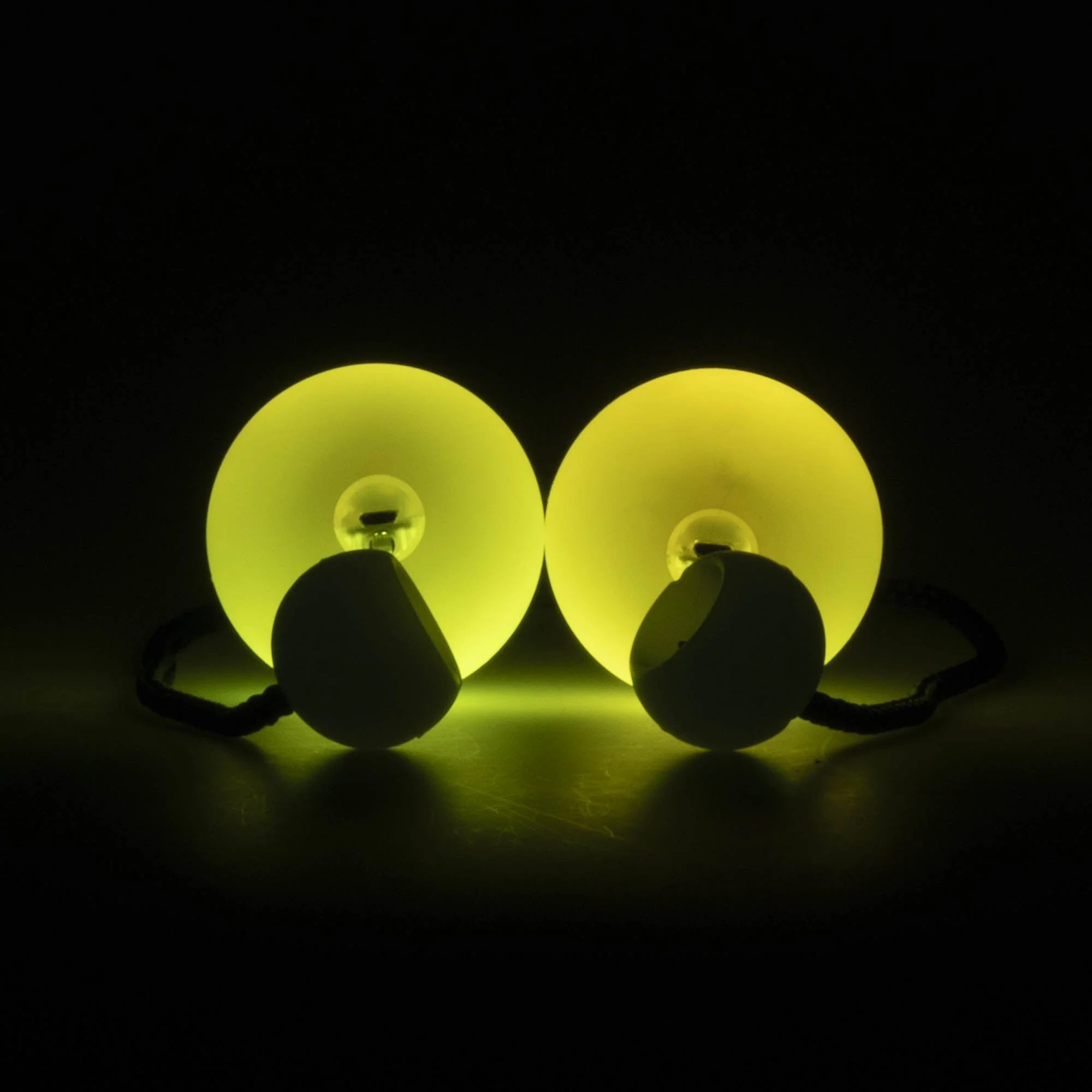 Echo Orbit : Flight - 20 function LED poi - Image 12