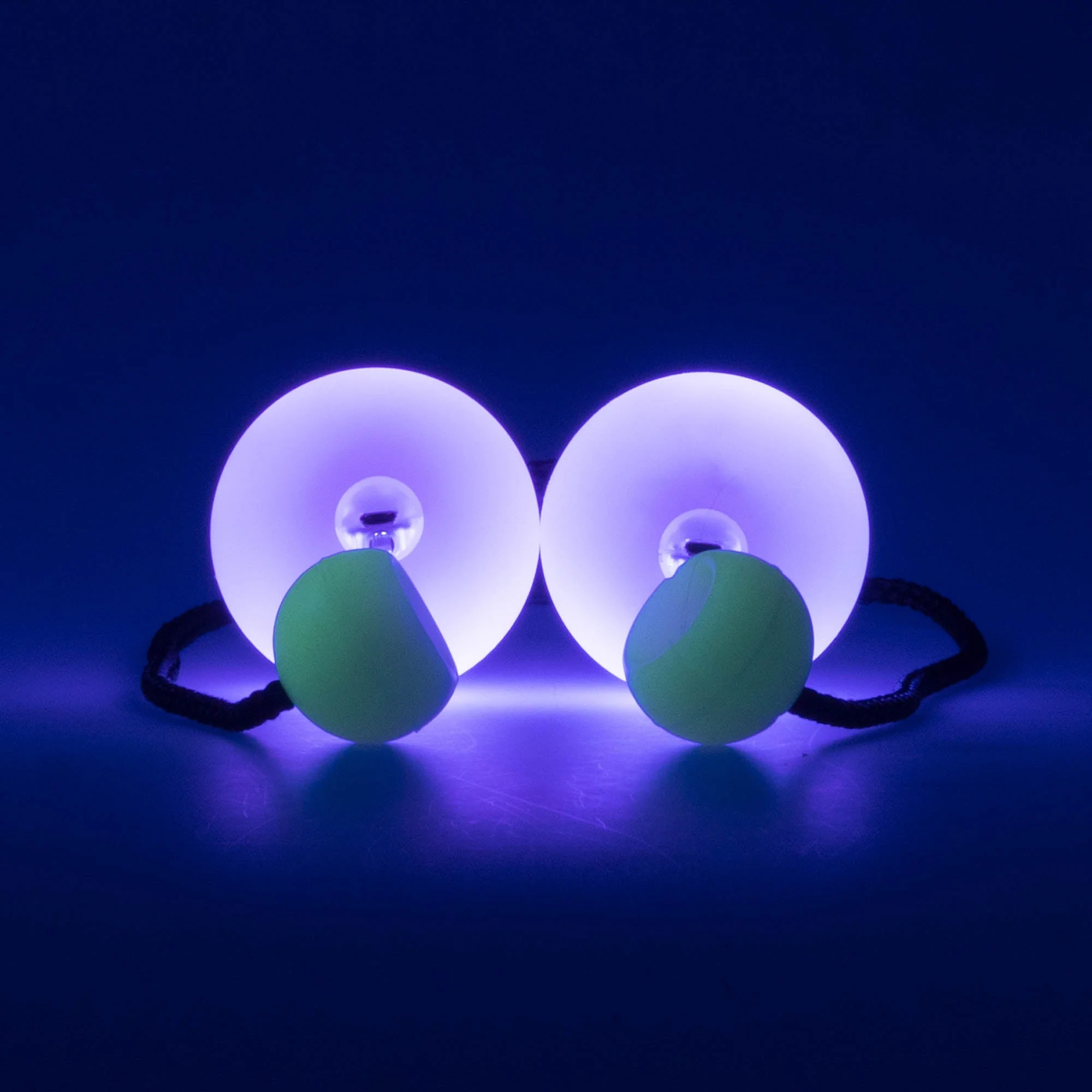 Echo Orbit : Flight - 20 function LED poi - Image 9