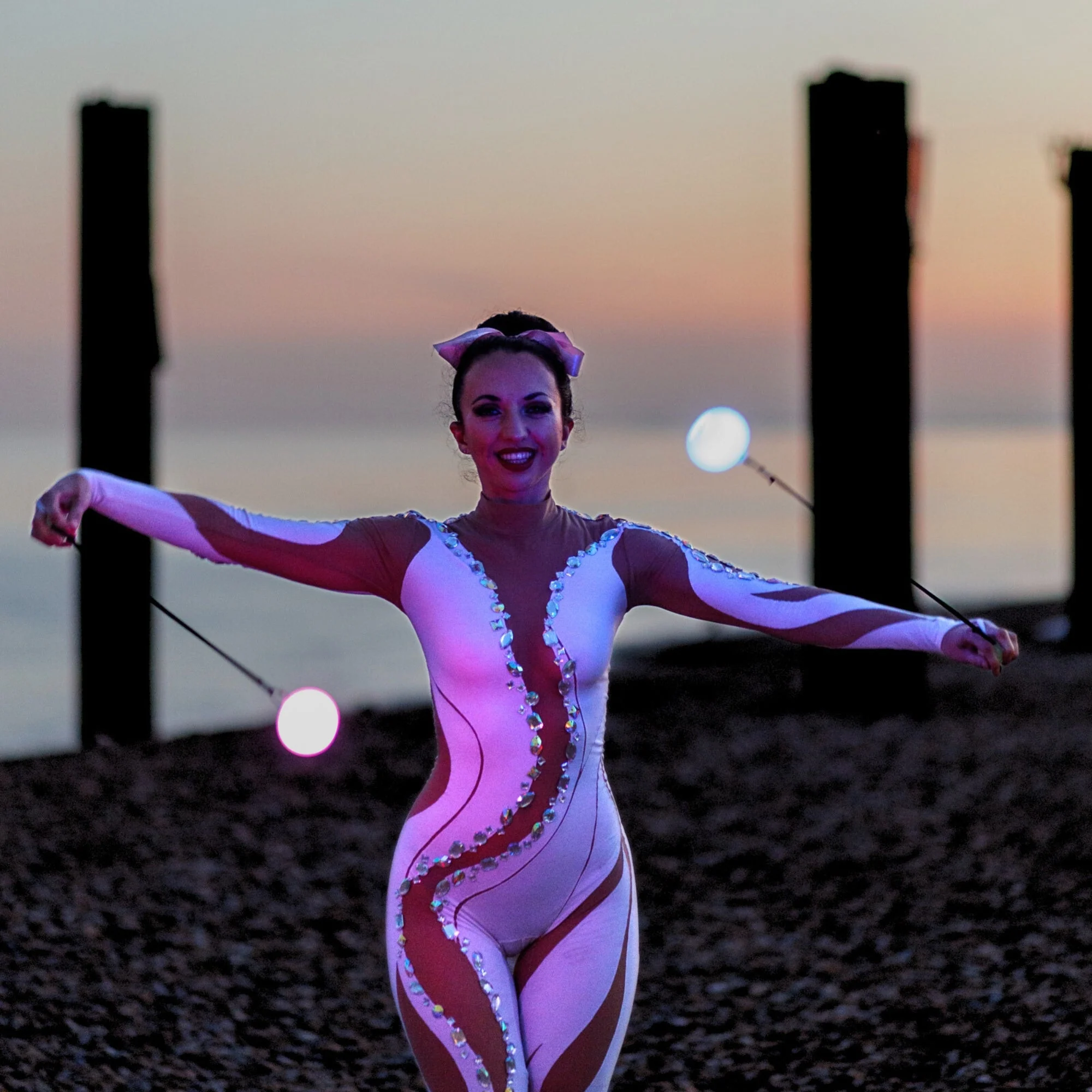 Echo Orbit : Pro - 50 function LED poi - Image 3