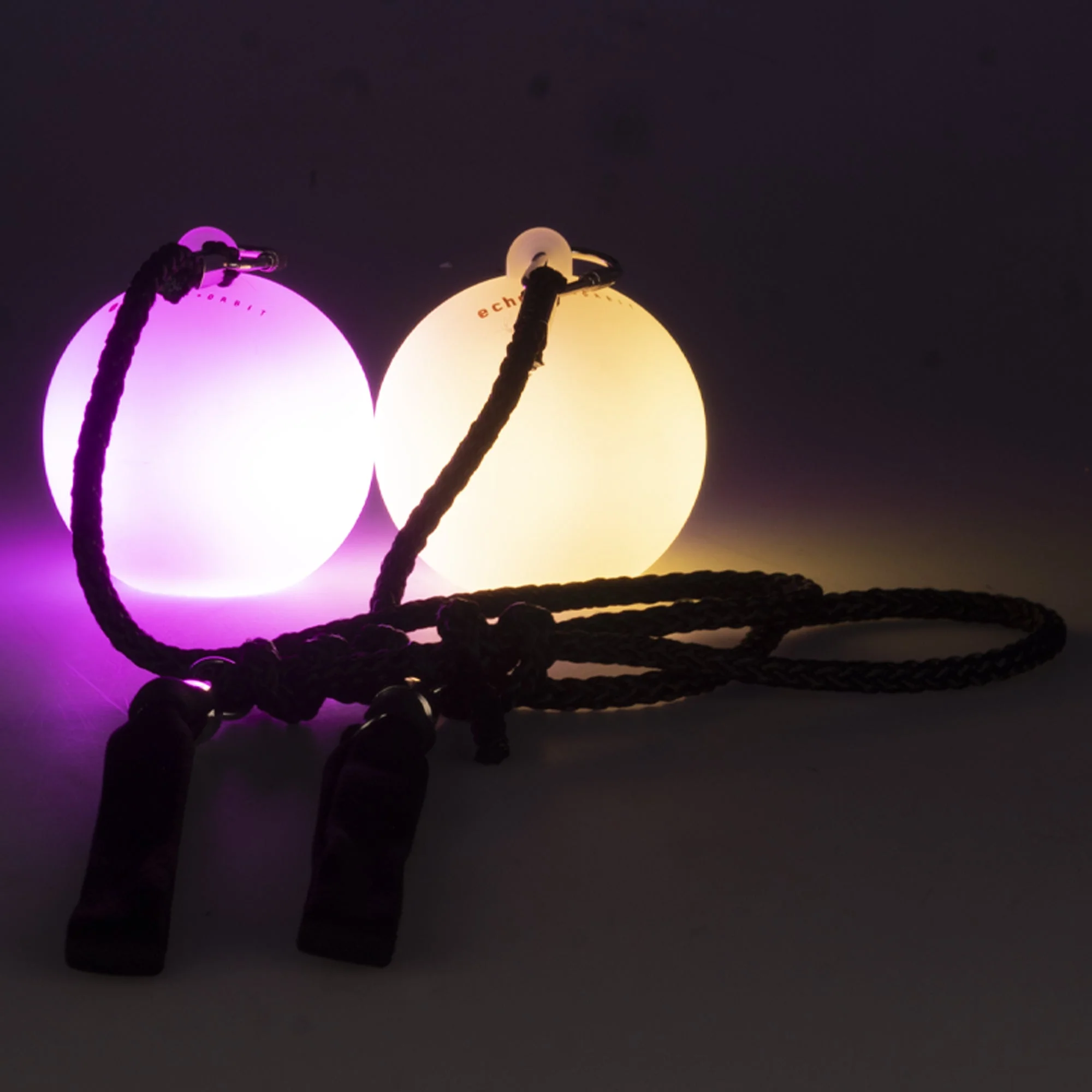 Echo Orbit : Pro - 50 function LED poi - Image 6